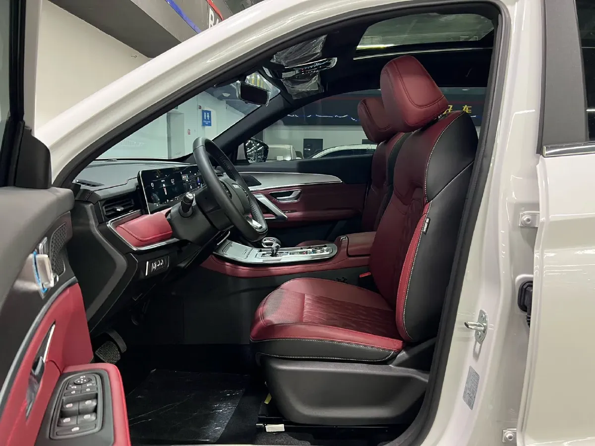 2024 Jetour X70 Plus 1.5T 156HP L4 6DCT,autocango,china used car exporter,china ev exporter,chinese used car exporter,chinese used ev exporter