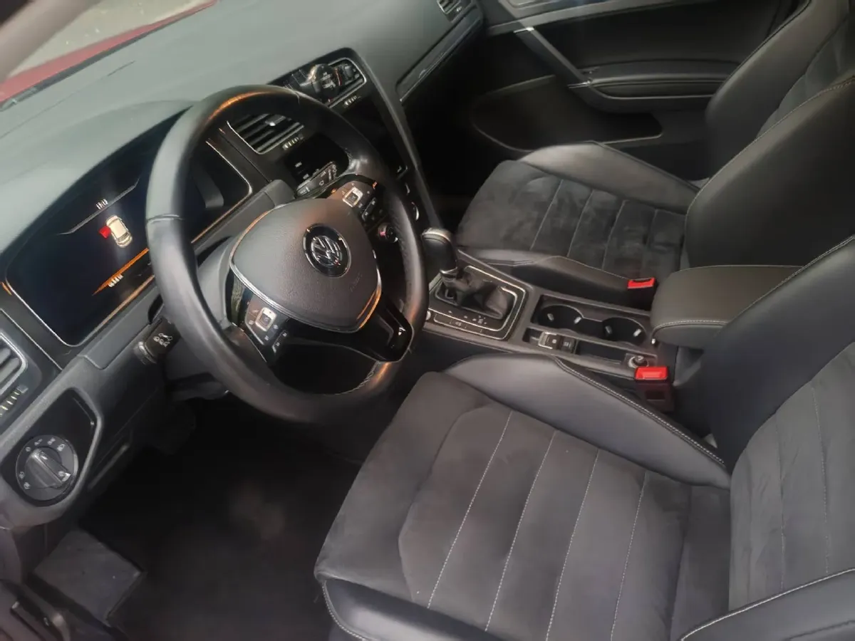 2020 Volkswagen Golf 1.4T 150HP L4 7DCT,autocango,china used car exporter,china ev exporter,chinese used car exporter,chinese used ev exporter