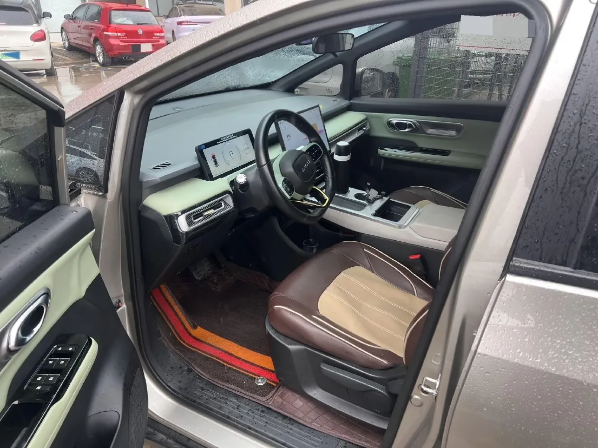 2023 MAXUS Interstellar 2.0T 143HP L4 6AT,autocango,china used car exporter,china ev exporter,chinese used car exporter,chinese used ev exporter