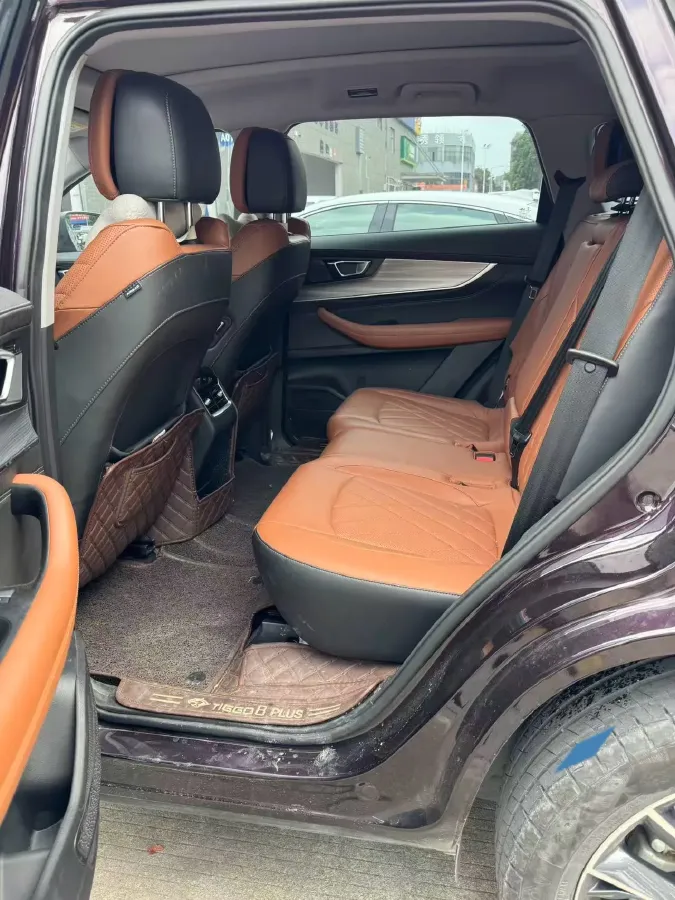 2021 Chery Tiggo 8 Plus 1.6T 197HP L4 7DCT,autocango,china used car exporter,china ev exporter,chinese used car exporter,chinese used ev exporter