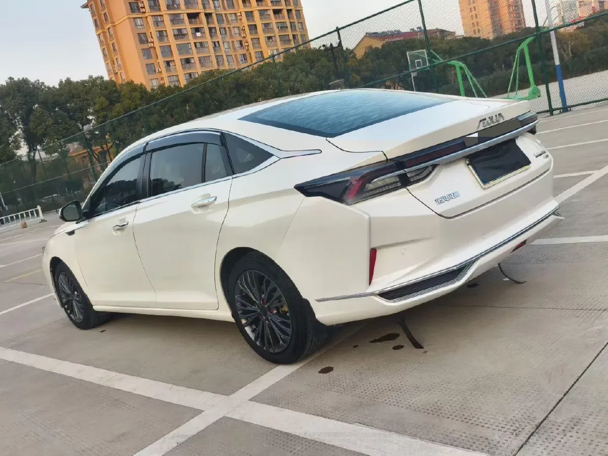 2021 DongFeng Aeolus YiXuan MAX 1.5T 190HP L4 7DCT,autocango,china used car exporter,china ev exporter,chinese used car exporter,chinese used ev exporter