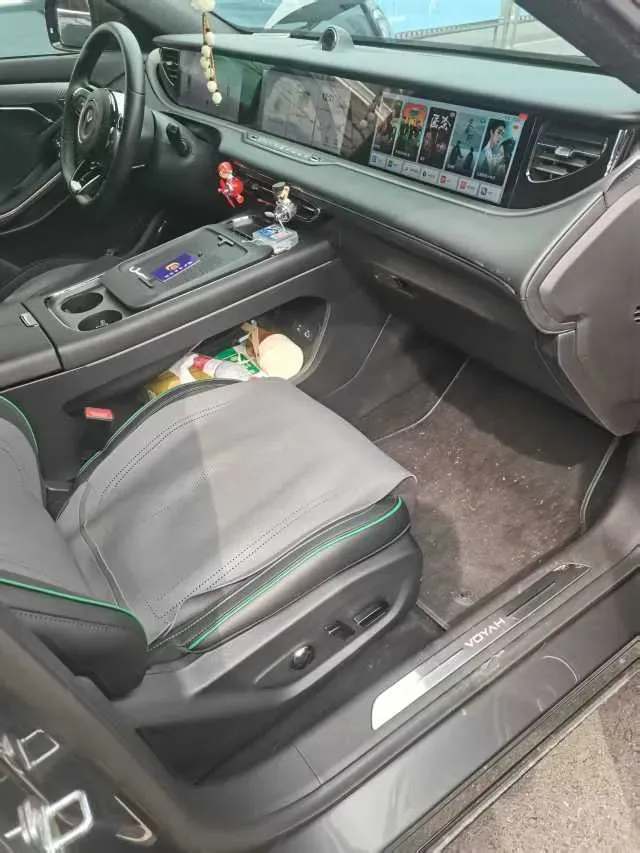 2025 Voyah FREE 1.5T 150HP L4 REEV 43KWH,autocango,china used car exporter,china ev exporter,chinese used car exporter,chinese used ev exporter