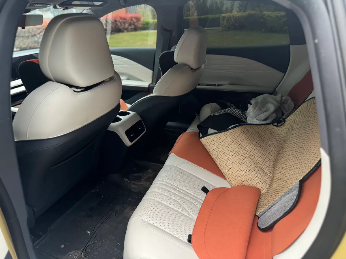 2024 Geely Galaxy E8 BEV 76KWH,autocango,china used car exporter,china ev exporter,chinese used car exporter,chinese used ev exporter