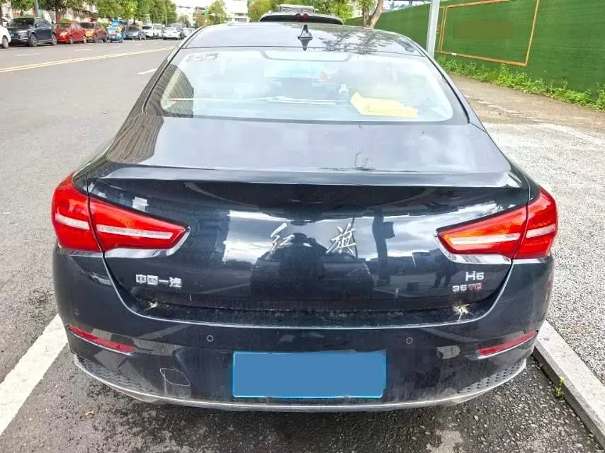 2020 HongQi H5 1.8T 197HP L4 6AT,autocango,china used car exporter,china ev exporter,chinese used car exporter,chinese used ev exporter
