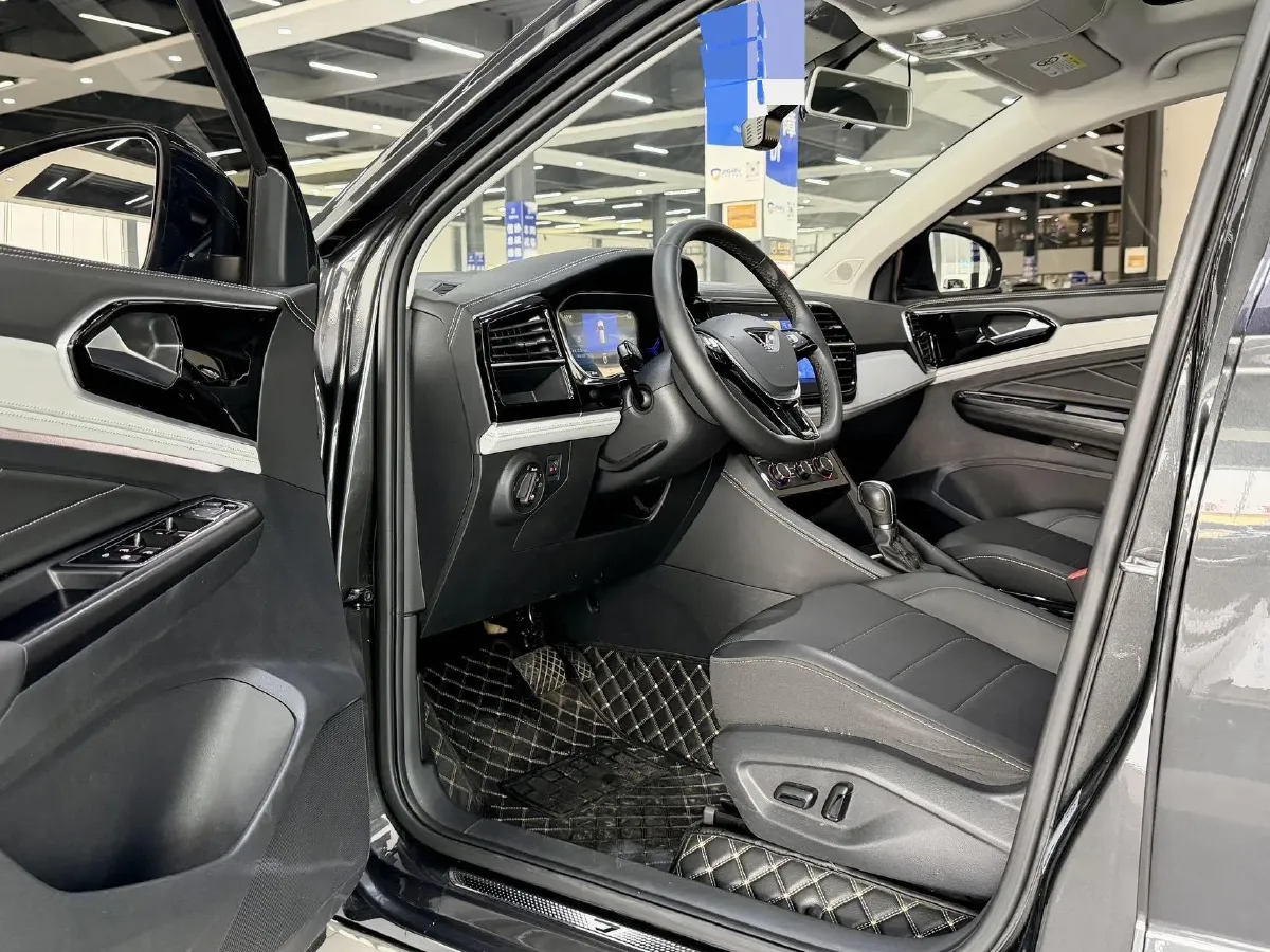 2023 Jetta VS7 1.4T 150HP L4 6AT,autocango,china used car exporter,china ev exporter,chinese used car exporter,chinese used ev exporter