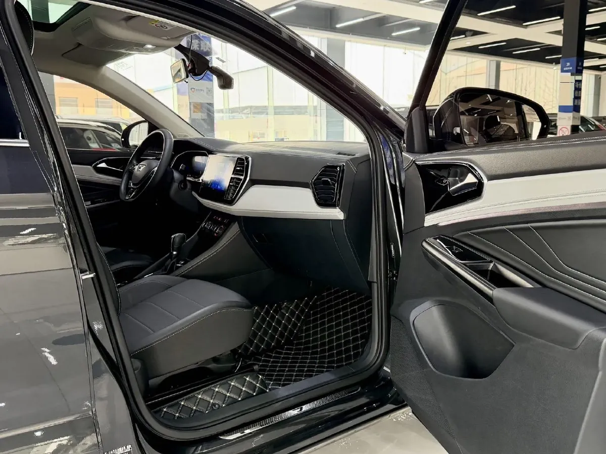 2023 Jetta VS7 1.4T 150HP L4 6AT,autocango,china used car exporter,china ev exporter,chinese used car exporter,chinese used ev exporter