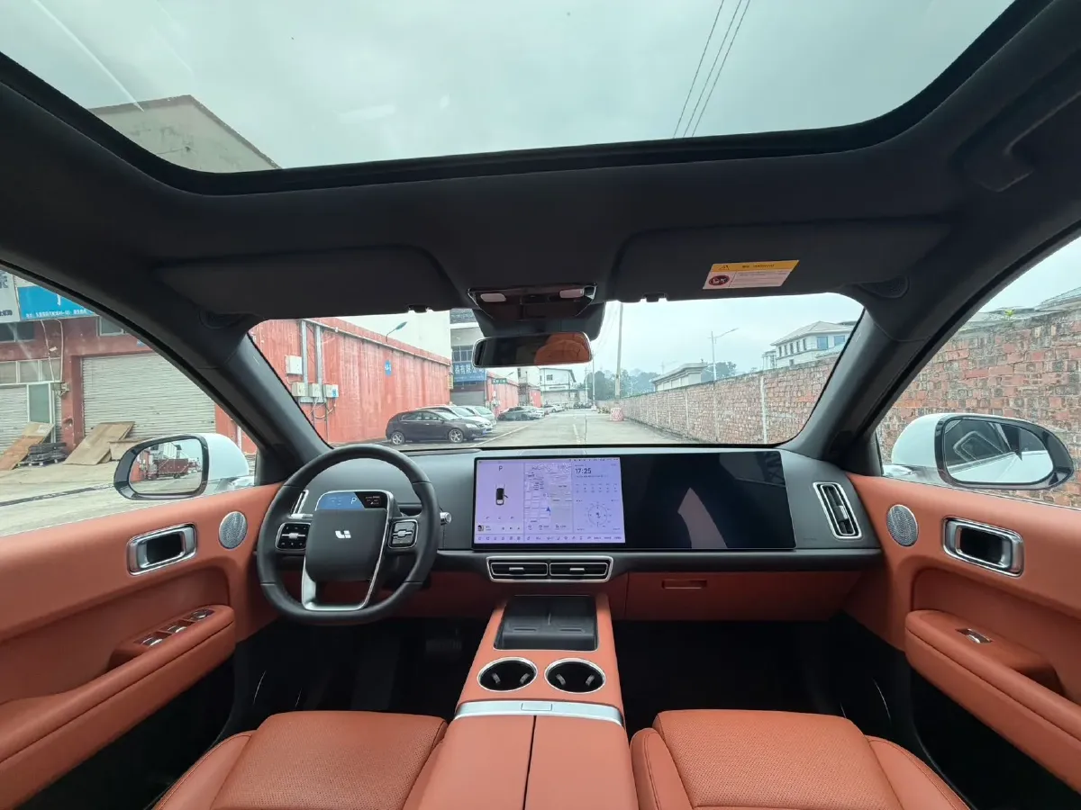 2024 Li L6 Range Extended 154HP L4 REEV 36.8KWH,autocango,china used car exporter,china ev exporter,chinese used car exporter,chinese used ev exporter