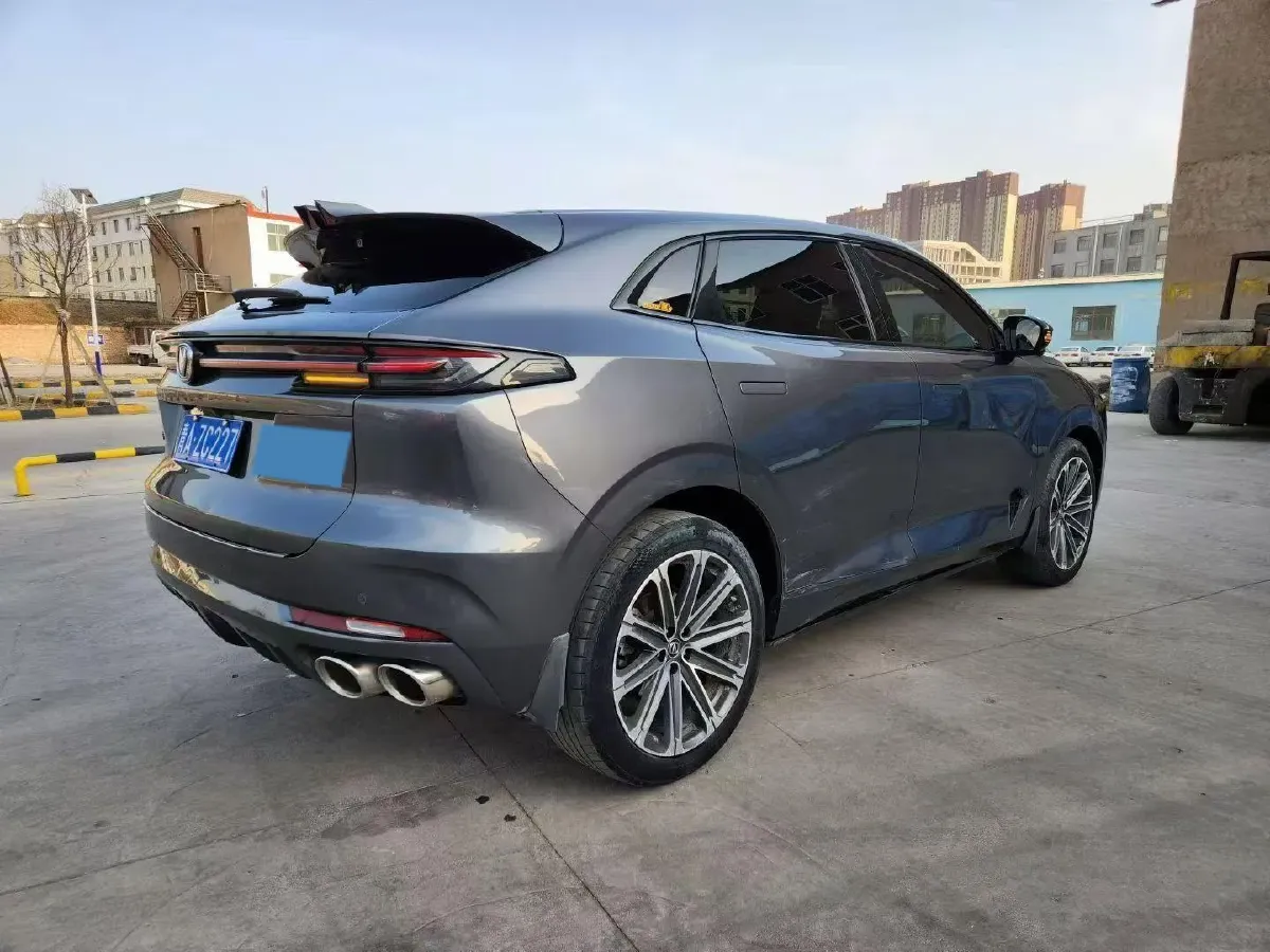 2021 ChangAn UNI-K 2.0T 233HP L4 8AT,autocango,china used car exporter,china ev exporter,chinese used car exporter,chinese used ev exporter