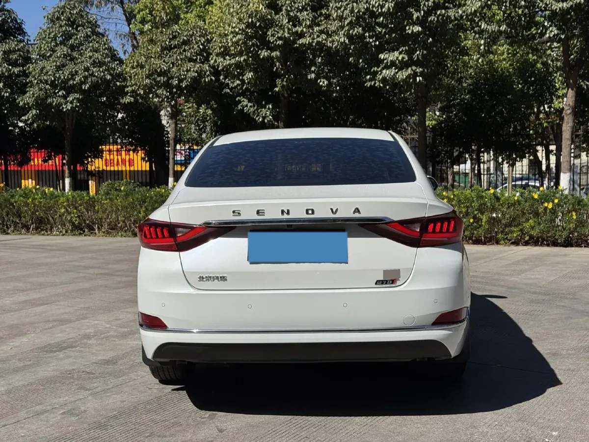 2019 BeiJing Auto U7 1.5T 150HP L4 6MT,autocango,china used car exporter,china ev exporter,chinese used car exporter,chinese used ev exporter