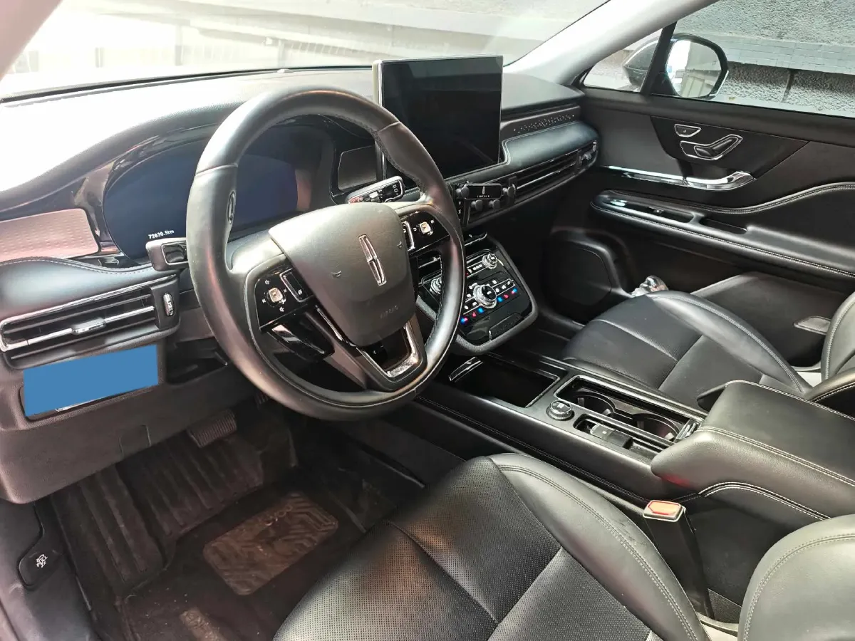 2022 Lincoln Corsair 2.0T 245HP L4 8AT,autocango,china used car exporter,china ev exporter,chinese used car exporter,chinese used ev exporter