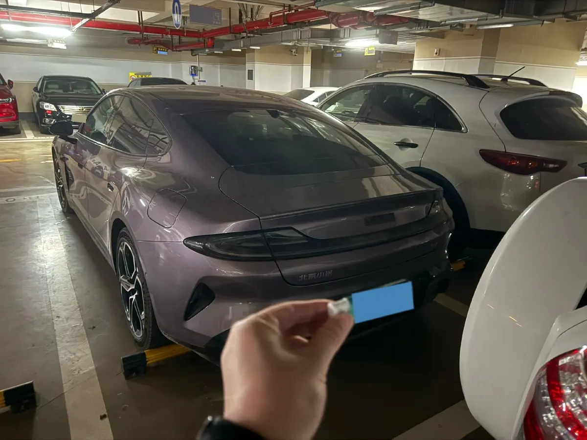 2024 MI SU7 BEV 101KWH,autocango,china used car exporter,china ev exporter,chinese used car exporter,chinese used ev exporter