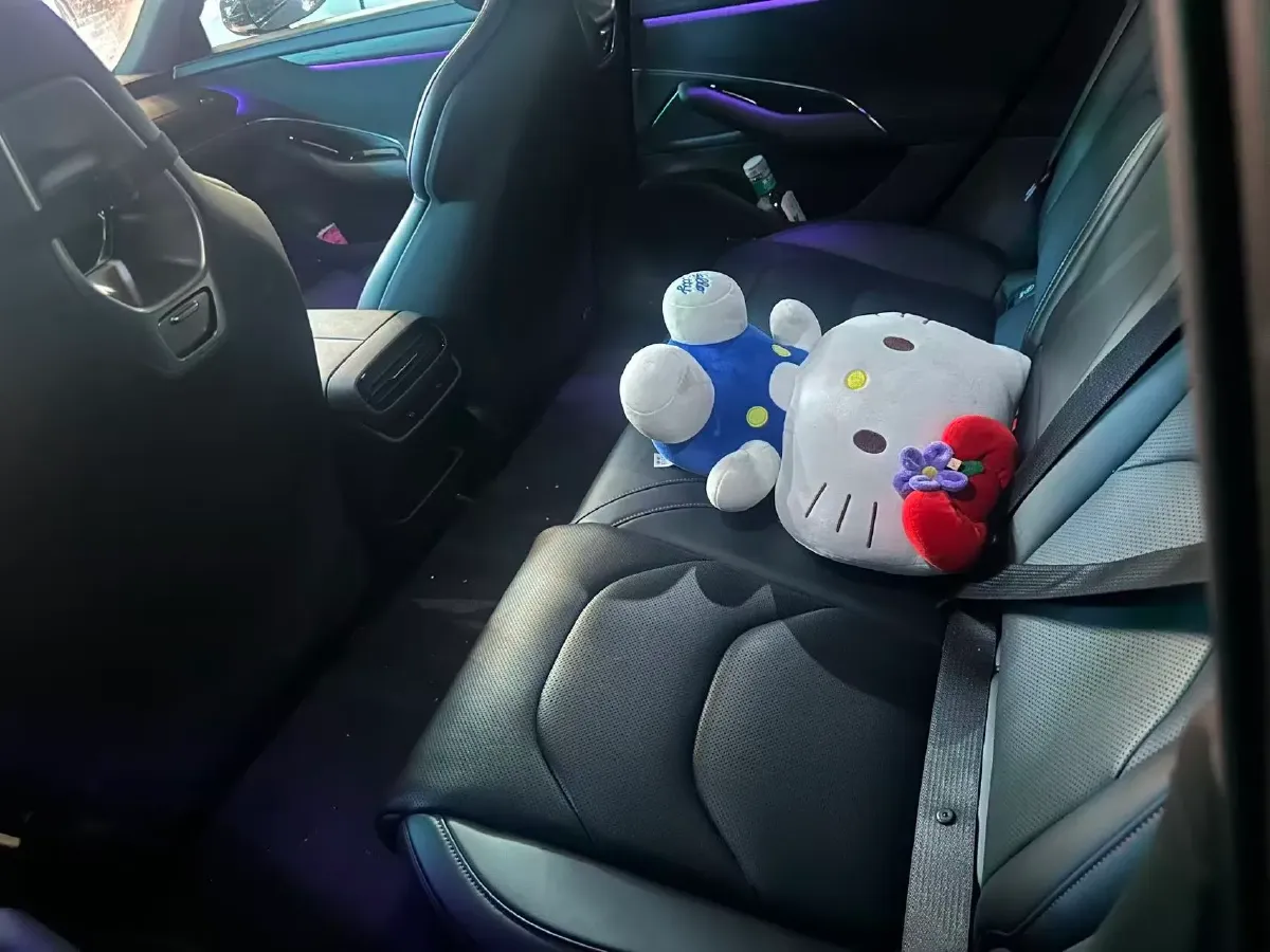 2024 MI SU7 BEV 73.6KWH,autocango,china used car exporter,china ev exporter,chinese used car exporter,chinese used ev exporter