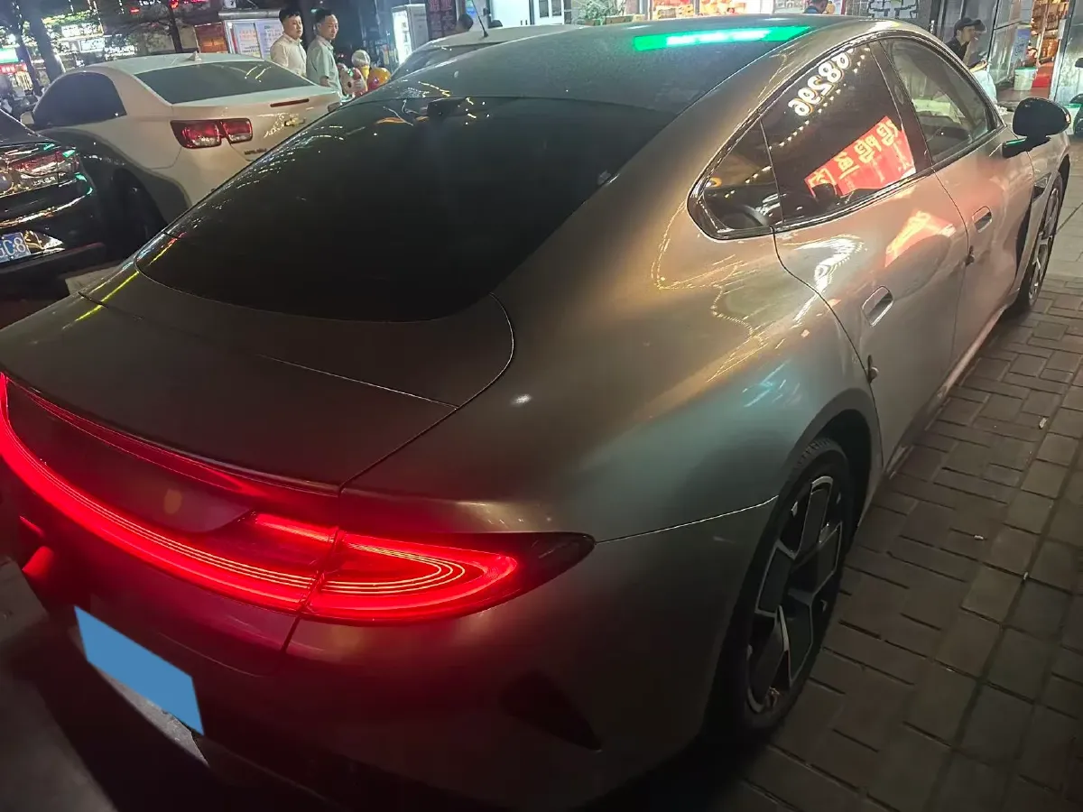 2024 MI SU7 BEV 73.6KWH,autocango,china used car exporter,china ev exporter,chinese used car exporter,chinese used ev exporter