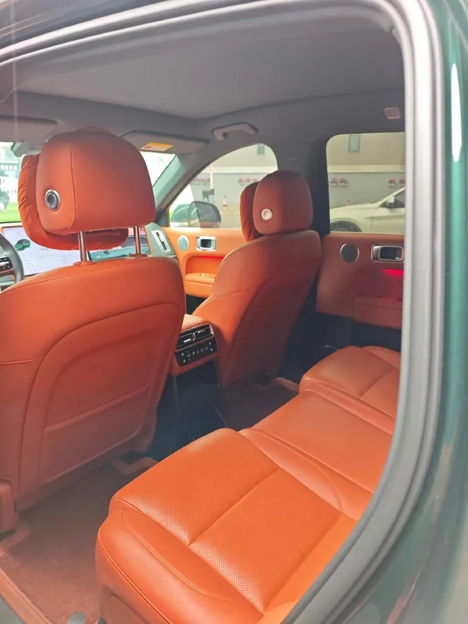 2024 Li L6 Range Extended 154HP L4 REEV 36.8KWH,autocango,china used car exporter,china ev exporter,chinese used car exporter,chinese used ev exporter