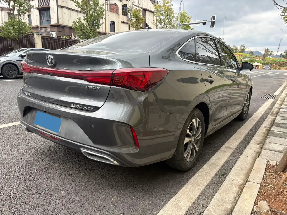 2022 ChangAn Eado 1.4T 160HP L4 7DCT,autocango,china used car exporter,china ev exporter,chinese used car exporter,chinese used ev exporter