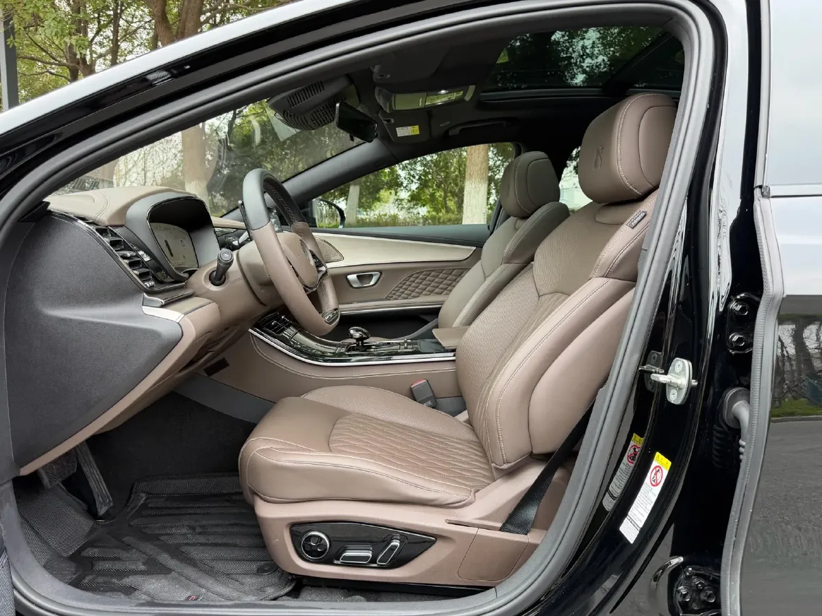 2023 BYD Han 1.5T 139HP L4 E-CVT PHEV 18.316KWH,autocango,china used car exporter,china ev exporter,chinese used car exporter,chinese used ev exporter