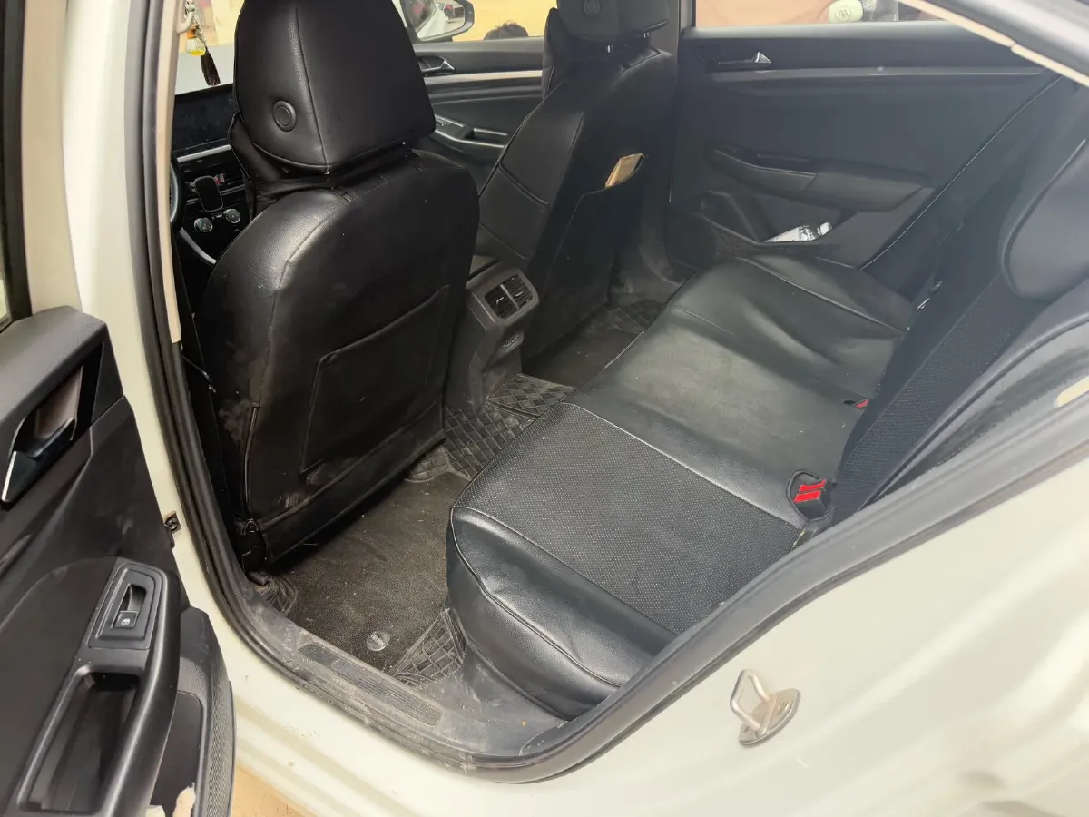 2021 Volkswagen Bora 1.5L 113HP L4 6AT,autocango,china used car exporter,china ev exporter,chinese used car exporter,chinese used ev exporter