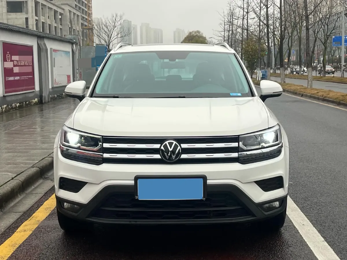 2021 Volkswagen Tharu 1.4T 150HP L4 7DCT,autocango,china used car exporter,china ev exporter,chinese used car exporter,chinese used ev exporter
