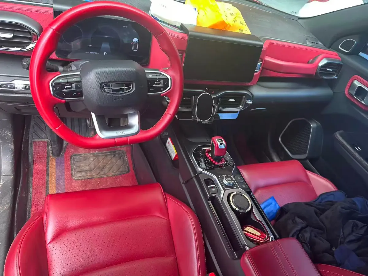 2021 Geely ICON 1.5T 177HP L3 7DCT,autocango,china used car exporter,china ev exporter,chinese used car exporter,chinese used ev exporter