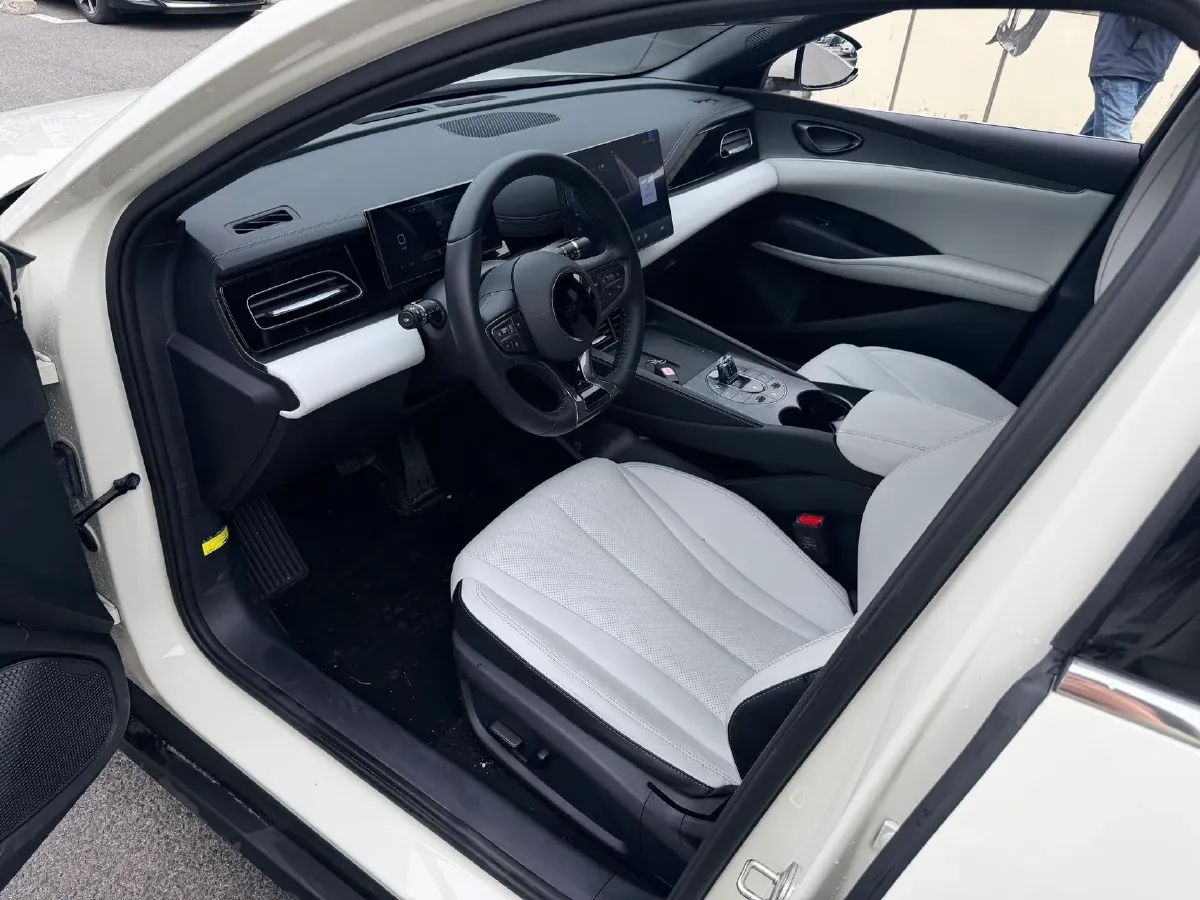 2024 BYD Seal06 1.5L 101HP L4 E-CVT PHEV 10.08KWH,autocango,china used car exporter,china ev exporter,chinese used car exporter,chinese used ev exporter