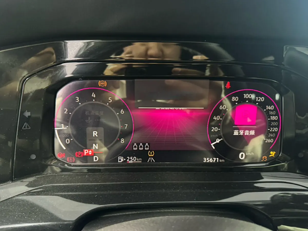 2023 Volkswagen Golf 1.4T 150HP L4 7DCT,autocango,china used car exporter,china ev exporter,chinese used car exporter,chinese used ev exporter