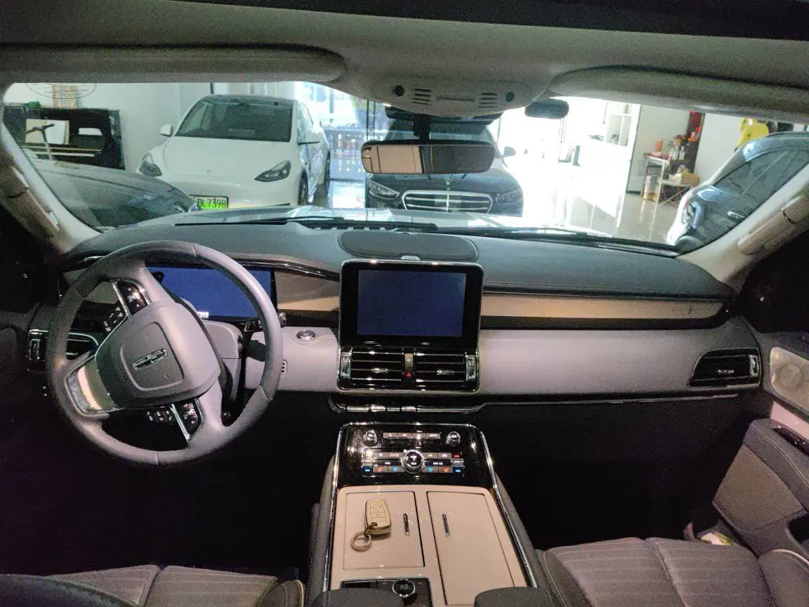 2020 Lincoln Navigator 3.5T 388HP V6 10AT,autocango,china used car exporter,china ev exporter,chinese used car exporter,chinese used ev exporter