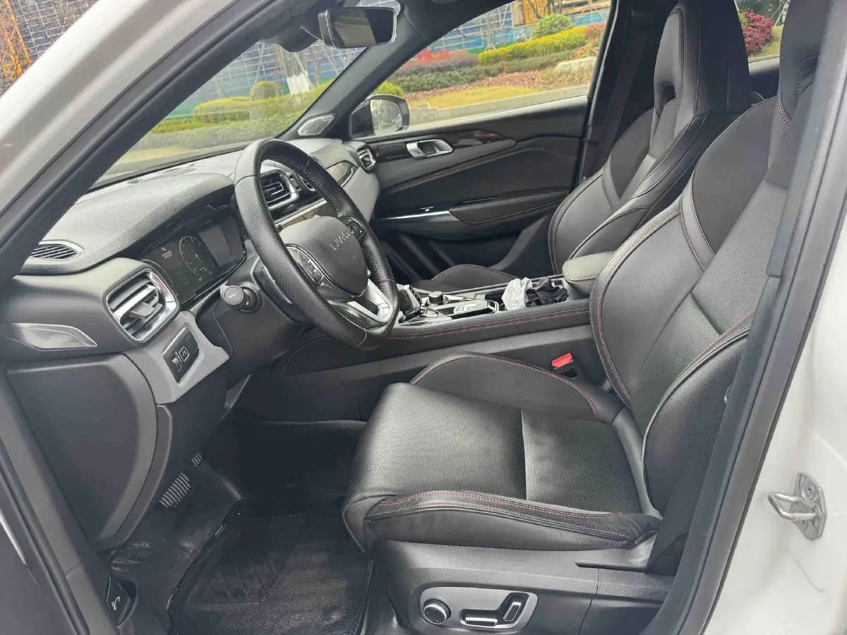 2019 LYNK&CO 03 2.0T 190HP L4 6AT,autocango,china used car exporter,china ev exporter,chinese used car exporter,chinese used ev exporter