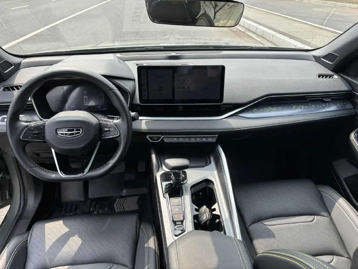 2023 Geely Preface 1.5T 181HP L4 7DCT,autocango,china used car exporter,china ev exporter,chinese used car exporter,chinese used ev exporter