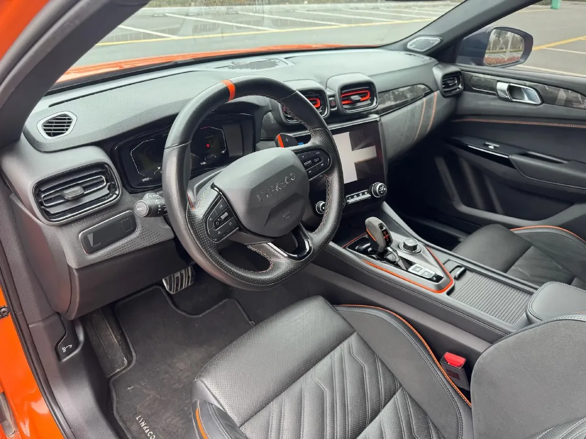 2021 LYNK&CO 02 Hatchback 2.0T 254HP L4 8AT,autocango,china used car exporter,china ev exporter,chinese used car exporter,chinese used ev exporter