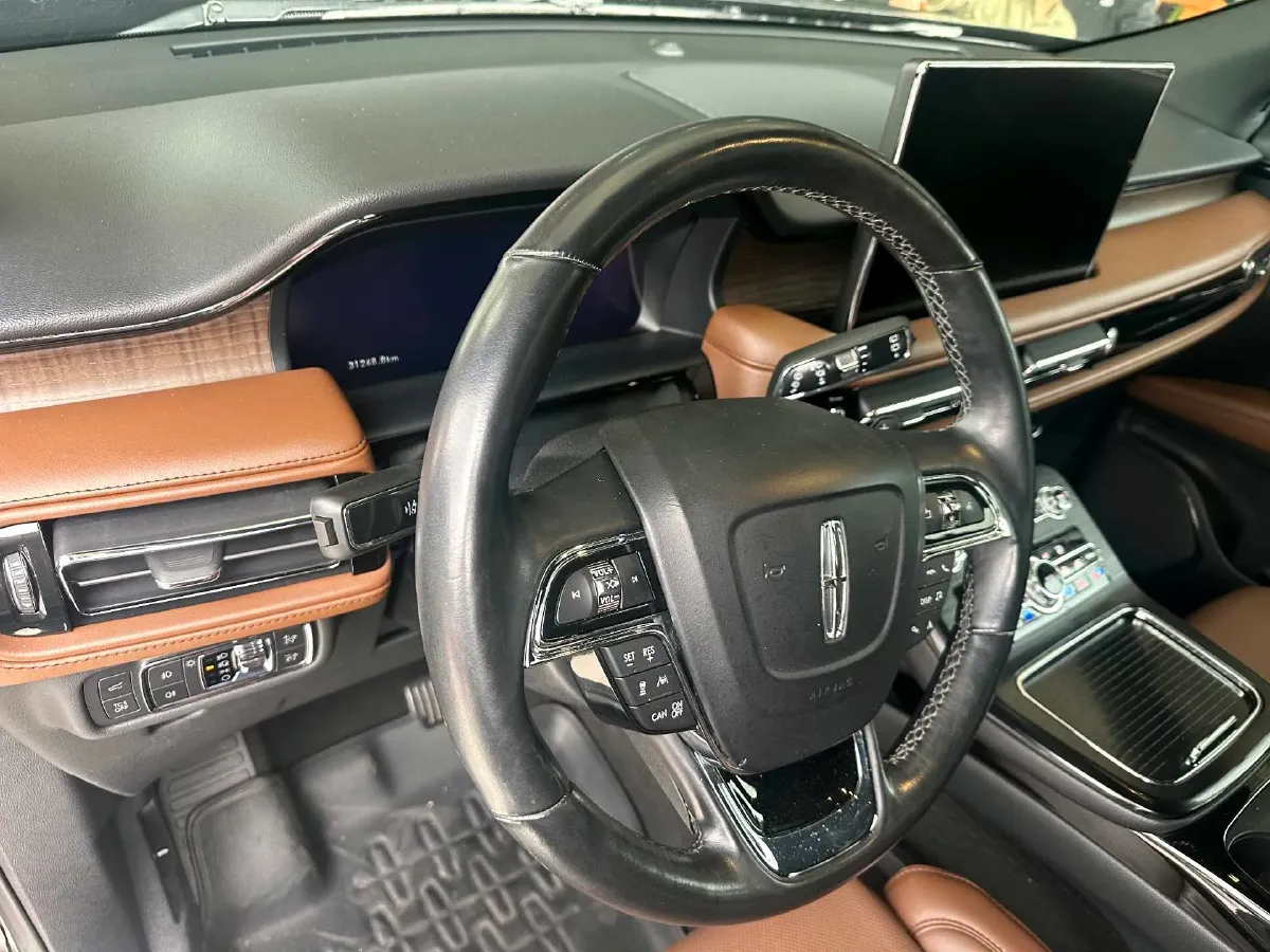 2021 Lincoln Nautilus 2.7T 322HP V6 8AT,autocango,china used car exporter,china ev exporter,chinese used car exporter,chinese used ev exporter