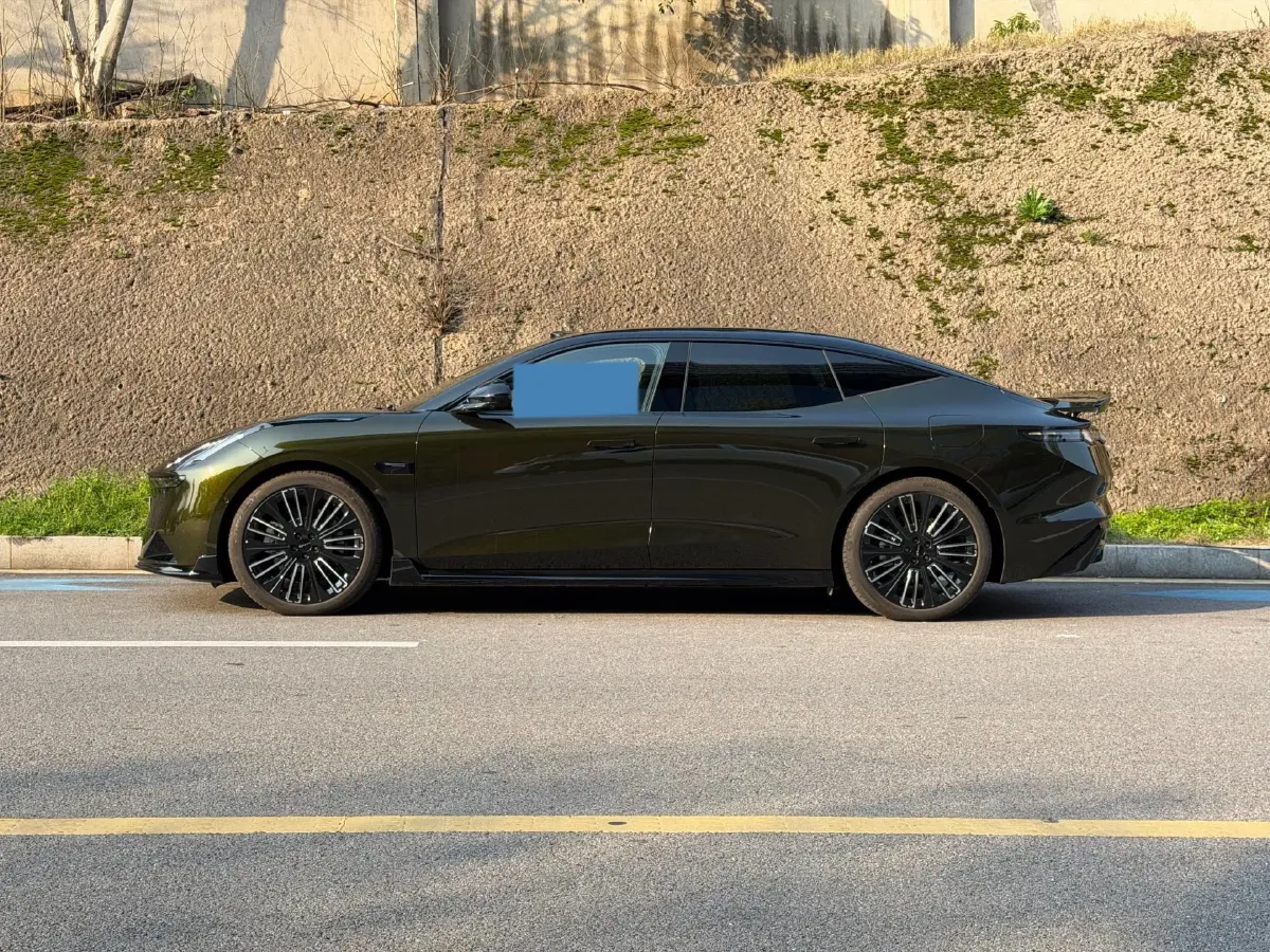 2025 LYNK&CO 10 EM-P 1.5T 163HP L4 3DHT PHEV,autocango,china used car exporter,china ev exporter,chinese used car exporter,chinese used ev exporter