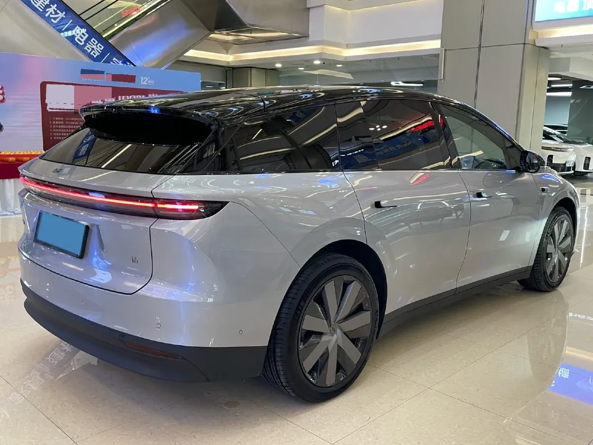 2025 Li i6 BEV,autocango,china used car exporter,china ev exporter,chinese used car exporter,chinese used ev exporter