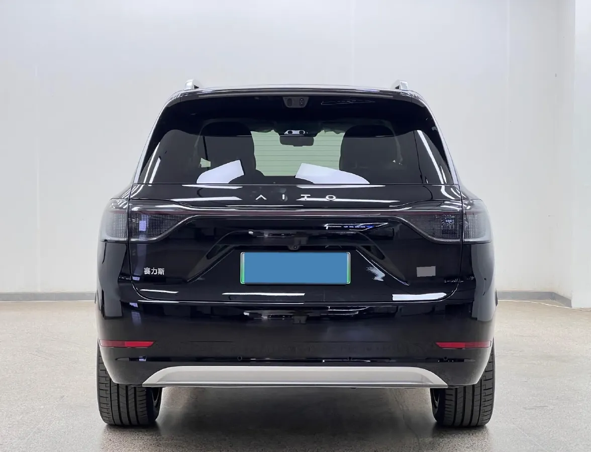 2025 AITO AITO M9 REEV 160HP REEV 52KWH,autocango,china used car exporter,china ev exporter,chinese used car exporter,chinese used ev exporter