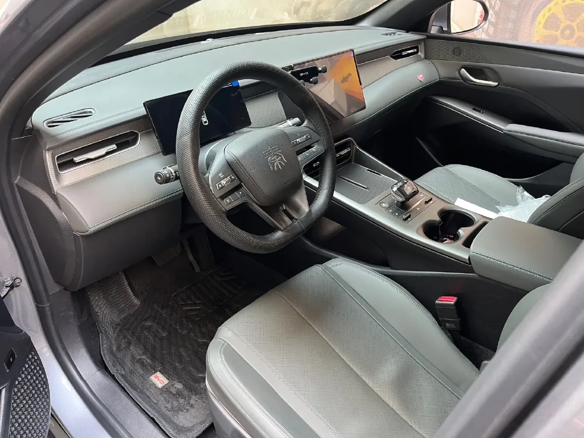 2025 BYD Seal05 DM-i 1.5L 101HP L4 E-CVT PHEV 7.68KWH,autocango,china used car exporter,china ev exporter,chinese used car exporter,chinese used ev exporter