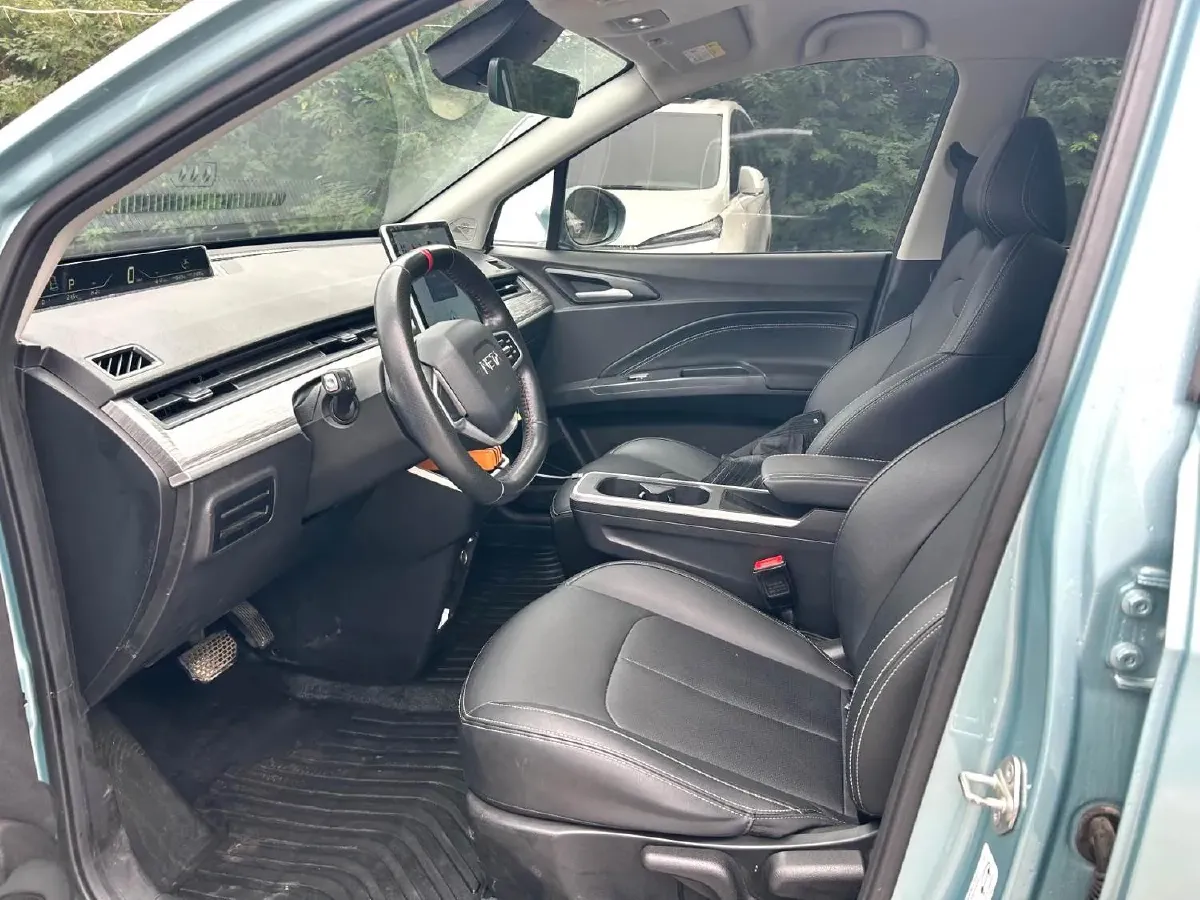 2022 Leapmotor T03 BEV 41KWH,autocango,china used car exporter,china ev exporter,chinese used car exporter,chinese used ev exporter