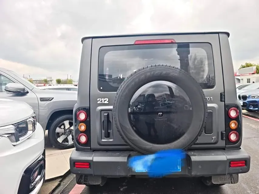 2024 212 212 T01 2.0T 252HP L4 8AT,autocango,china used car exporter,china ev exporter,chinese used car exporter,chinese used ev exporter