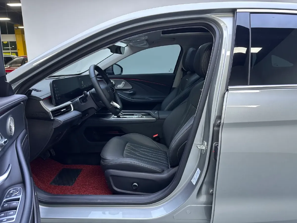 2025 Chery Arrizo 8 1.6T 197HP L4 7DCT,autocango,china used car exporter,china ev exporter,chinese used car exporter,chinese used ev exporter