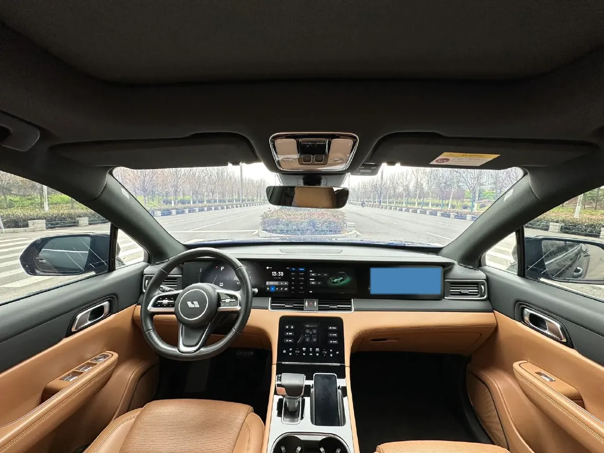 2021 Li ONE Range Extended 131HP REEV 40.5KWH,autocango,china used car exporter,china ev exporter,chinese used car exporter,chinese used ev exporter