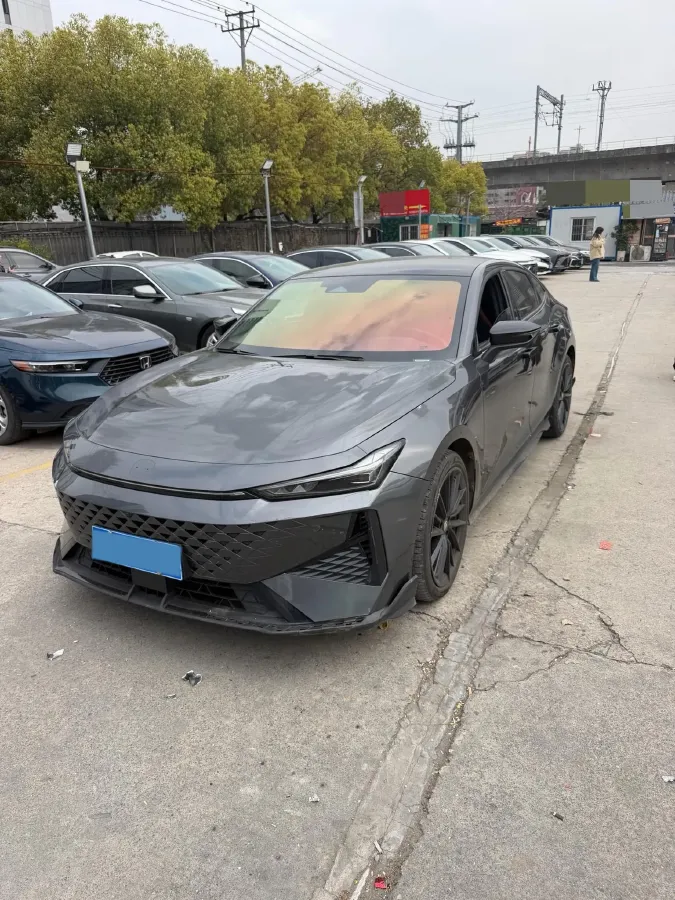 2024 ChangAn UNI-V 1.5T 188HP L4 7DCT,autocango,china used car exporter,china ev exporter,chinese used car exporter,chinese used ev exporter