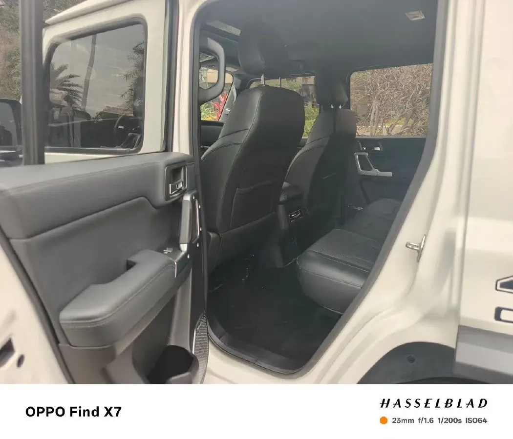 2024 212 212 T01 2.0T 252HP L4 8AT,autocango,china used car exporter,china ev exporter,chinese used car exporter,chinese used ev exporter