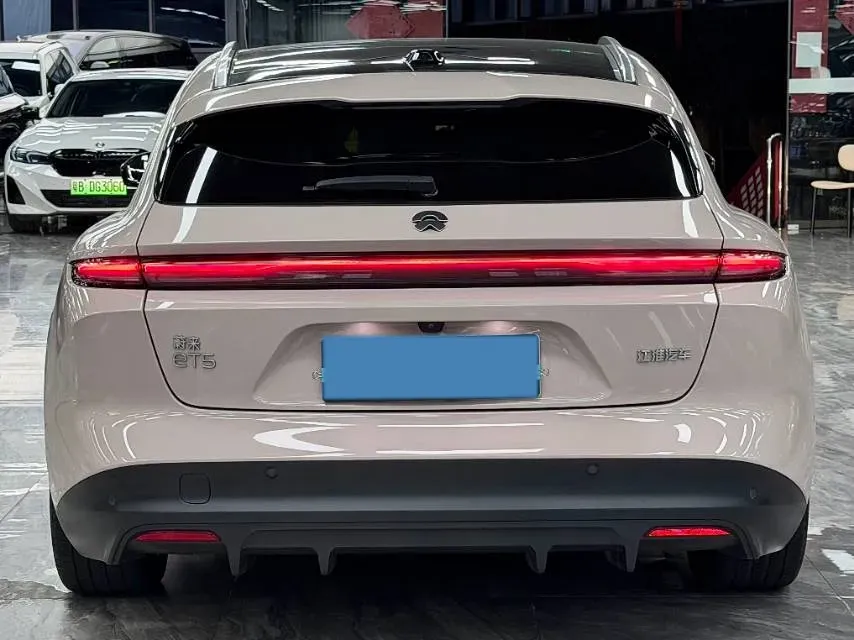 2023 NIO ET5T BEV 75KWH,autocango,china used car exporter,china ev exporter,chinese used car exporter,chinese used ev exporter