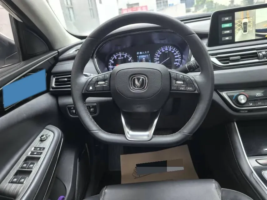 2022 ChangAn Raeton CC 1.5T 188HP L4 7DCT,autocango,china used car exporter,china ev exporter,chinese used car exporter,chinese used ev exporter