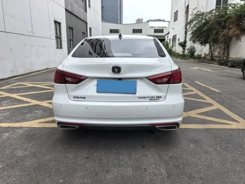 2022 ChangAn Raeton CC 1.5T 188HP L4 7DCT,autocango,china used car exporter,china ev exporter,chinese used car exporter,chinese used ev exporter