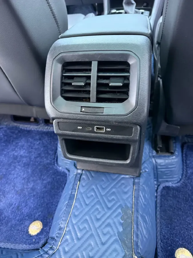 2021 Volkswagen Tharu 1.4T 150HP L4 7DCT,autocango,china used car exporter,china ev exporter,chinese used car exporter,chinese used ev exporter