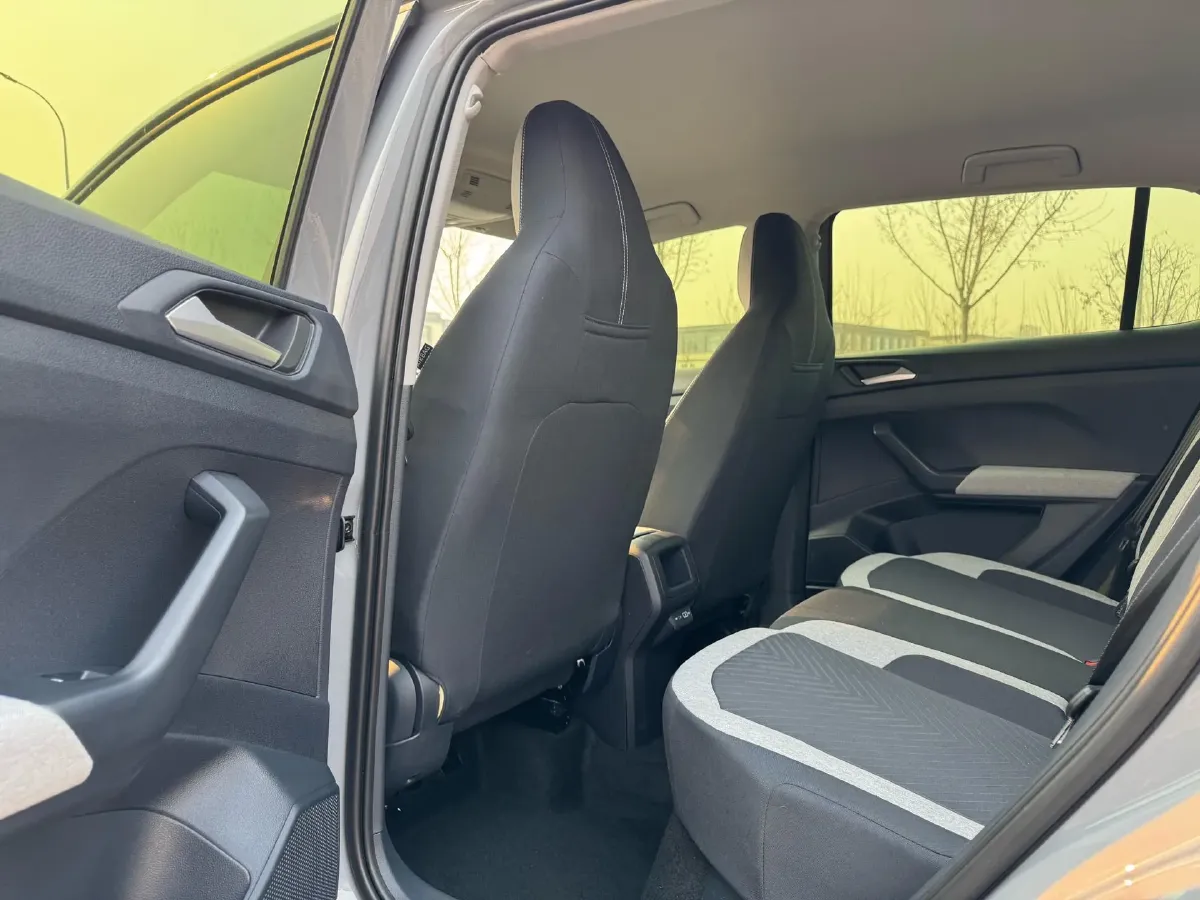 2025 Volkswagen Tharu 1.5L 110HP L4 6AT,autocango,china used car exporter,china ev exporter,chinese used car exporter,chinese used ev exporter