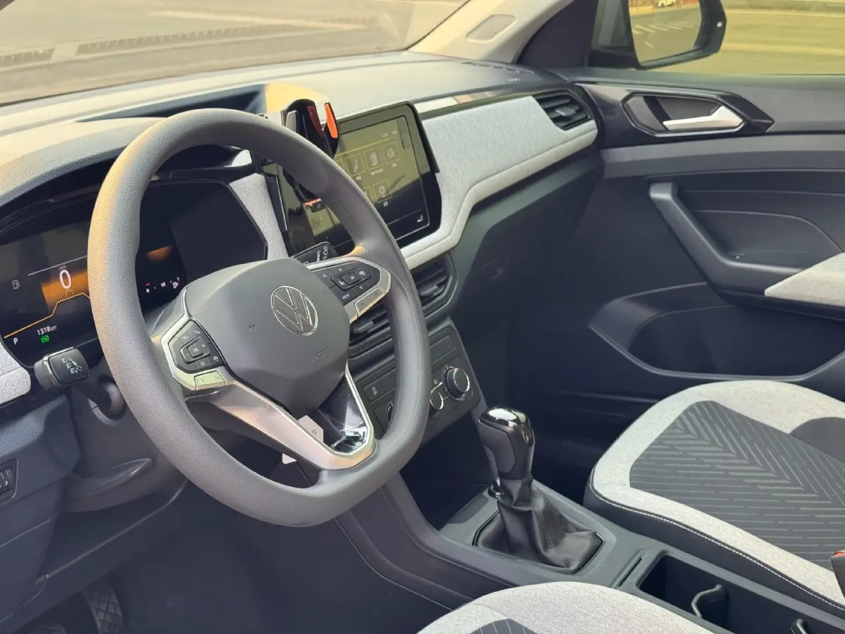 2025 Volkswagen Tharu 1.5L 110HP L4 6AT,autocango,china used car exporter,china ev exporter,chinese used car exporter,chinese used ev exporter