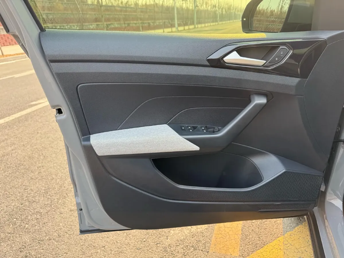 2025 Volkswagen Tharu 1.5L 110HP L4 6AT,autocango,china used car exporter,china ev exporter,chinese used car exporter,chinese used ev exporter