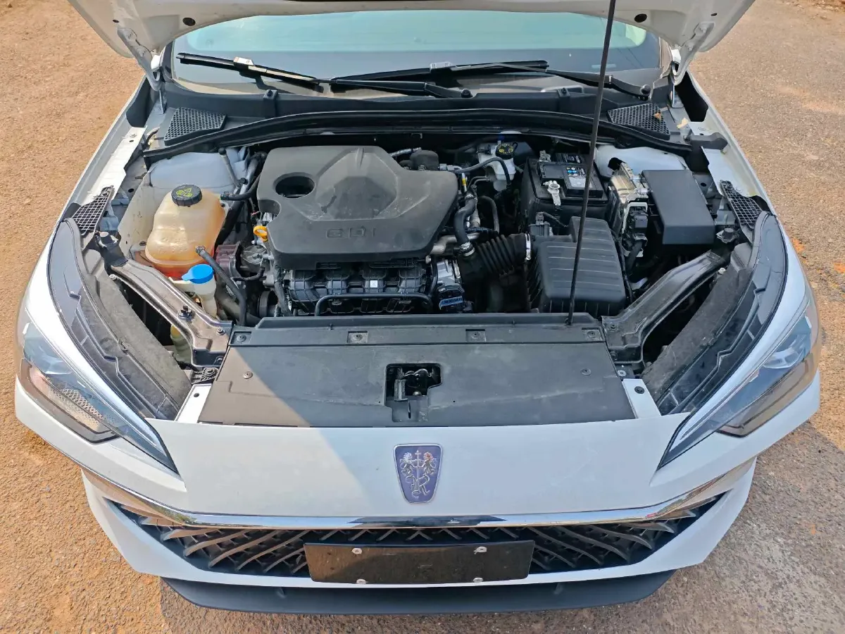 2023 Roewe i5 1.5L 129HP L4 CVT,autocango,china used car exporter,china ev exporter,chinese used car exporter,chinese used ev exporter