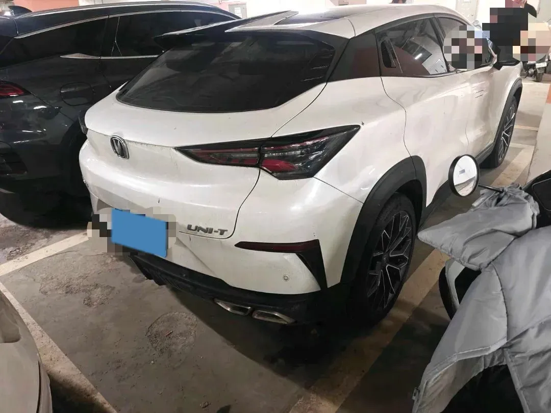 2022 ChangAn UNI-T 1.5T 188HP L4 7DCT,autocango,china used car exporter,china ev exporter,chinese used car exporter,chinese used ev exporter