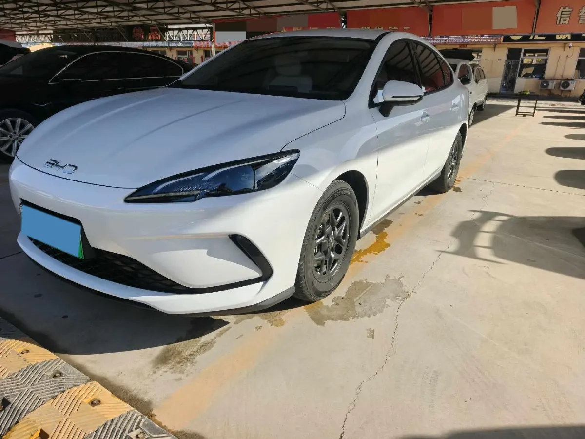 2025 BYD Seal05 DM-i 1.5L 101HP L4 E-CVT PHEV 7.68KWH,autocango,china used car exporter,china ev exporter,chinese used car exporter,chinese used ev exporter